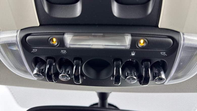 MINI Hatchback 1.5 Cooper Classic 5dr Auto Petrol Hatchback